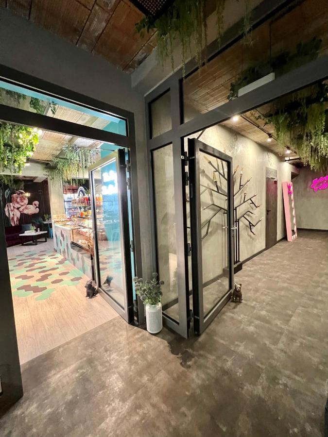 Global Home - Aparthotel - No Contact Check In 梅莱茨 外观 照片