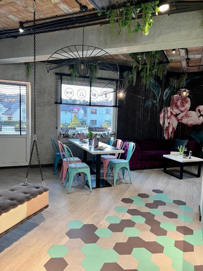 Global Home - Aparthotel - No Contact Check In 梅莱茨 外观 照片