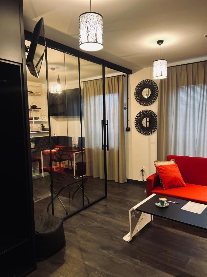 Global Home - Aparthotel - No Contact Check In 梅莱茨 外观 照片
